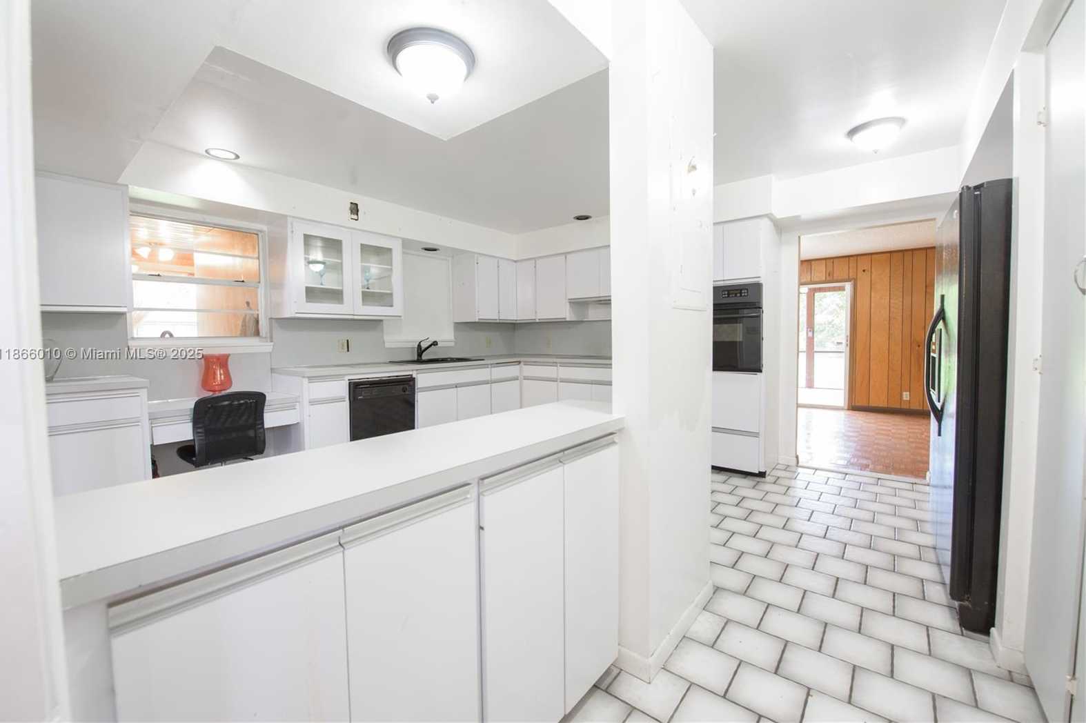Small Image of 19365 SOUTH WEST 256TH ST, Homestead Number 29