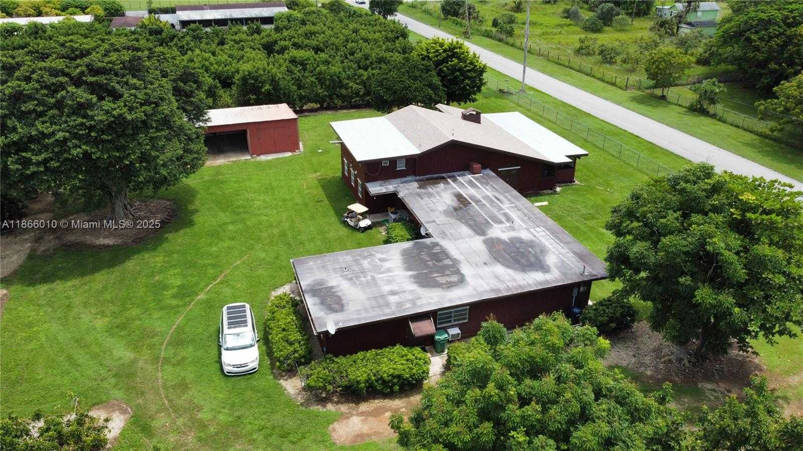 Small Image of 19365 SOUTH WEST 256TH ST, Homestead Number 48