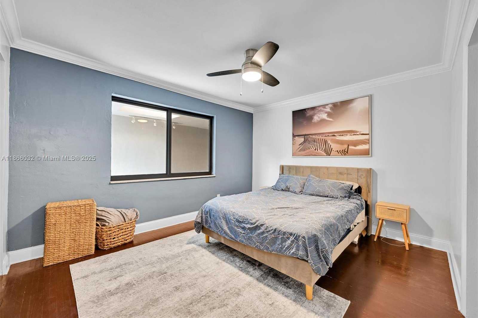Small Image of 2630 MCKINLEY ST, Hollywood Number 10