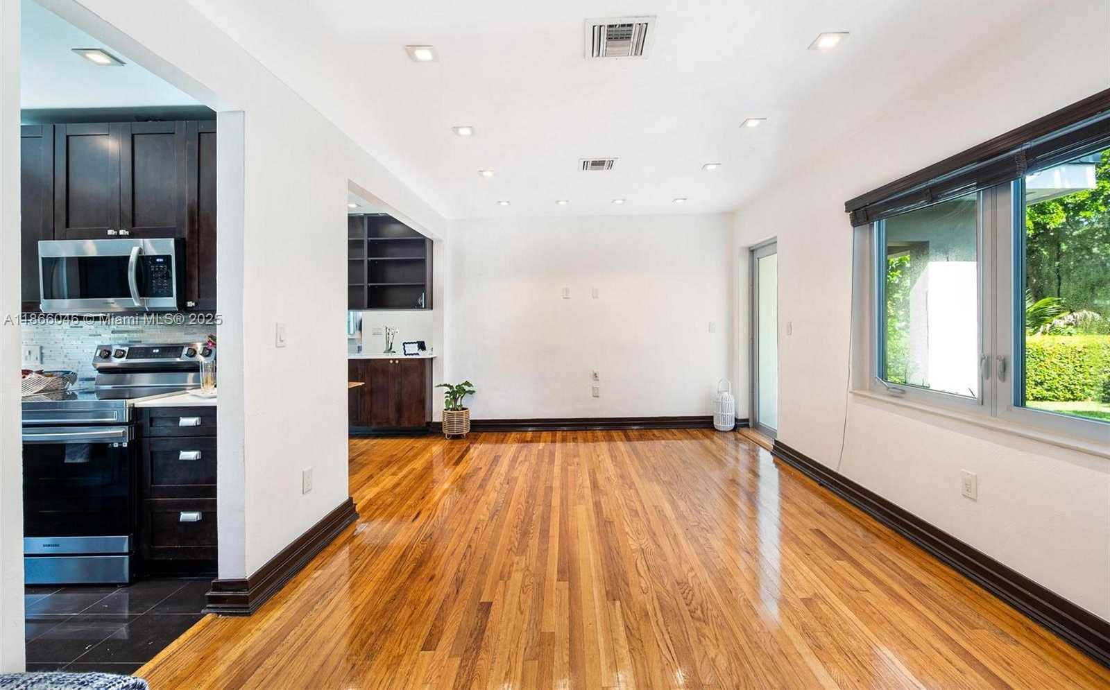 Small Image of 6320 NORTH WEST 41ST ST, Virginia Gardens Number 21