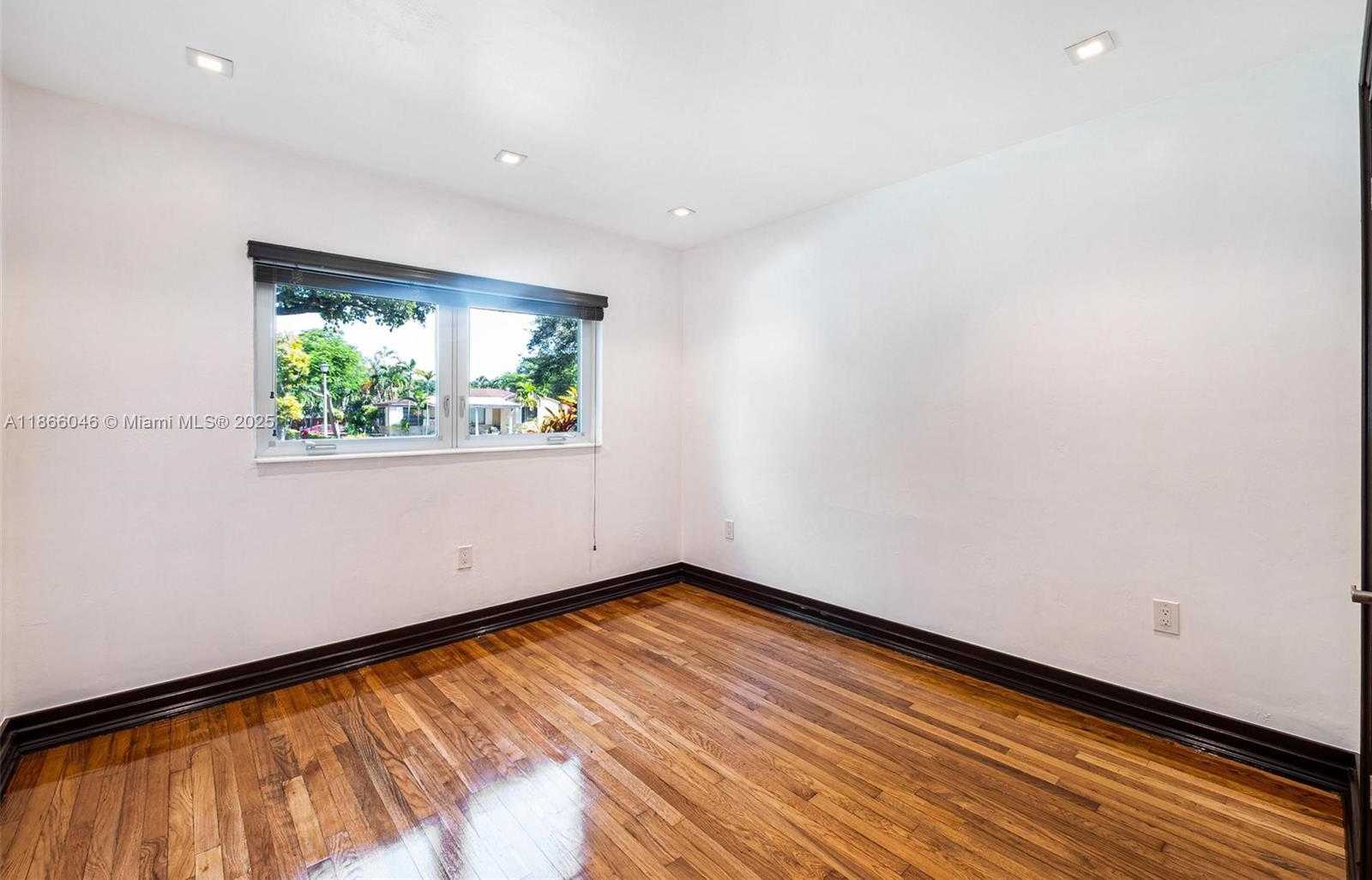 Small Image of 6320 NORTH WEST 41ST ST, Virginia Gardens Number 25