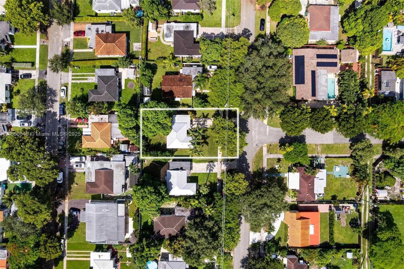 Small Image of 6320 NORTH WEST 41ST ST, Virginia Gardens Number 40