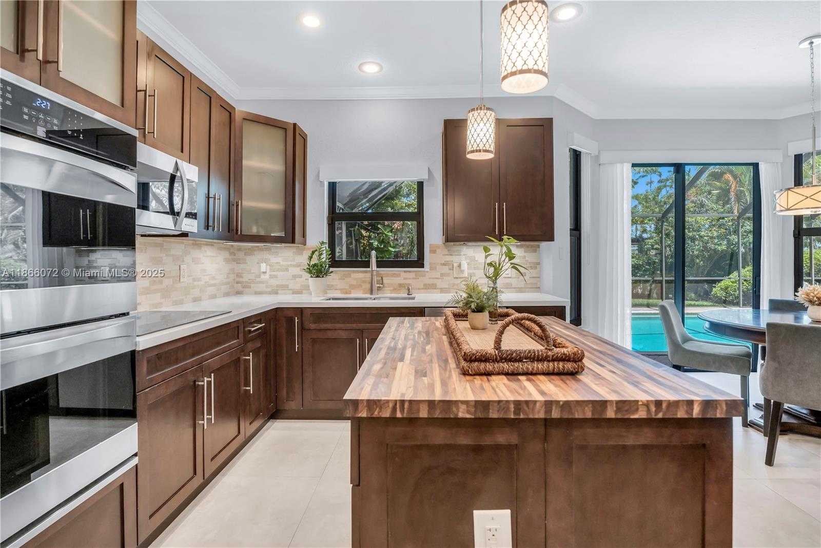 Small Image of 1411 NORTH WEST 179TH AVE, Pembroke Pines Number 12