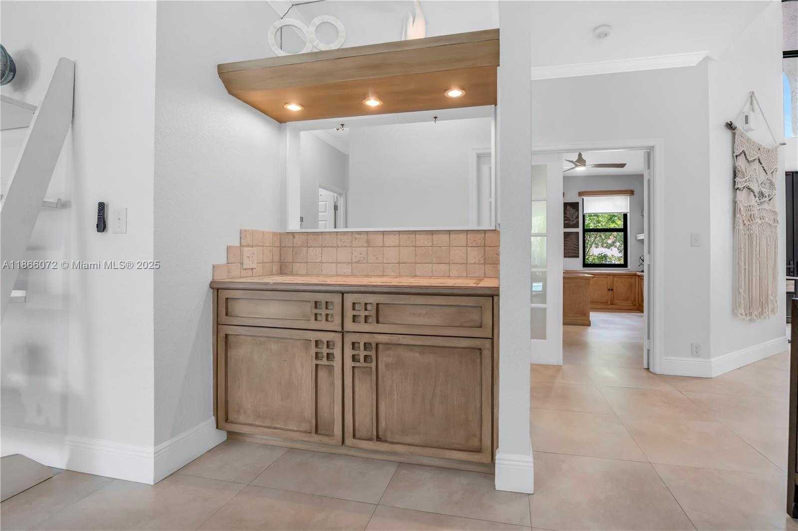 Small Image of 1411 NORTH WEST 179TH AVE, Pembroke Pines Number 24