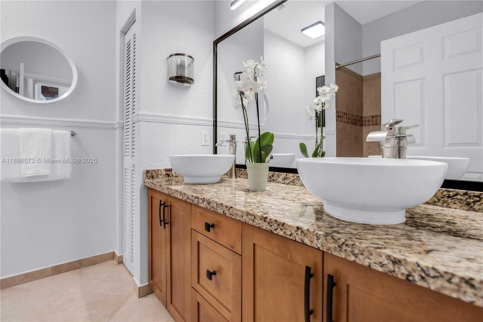 Small Image of 1411 NORTH WEST 179TH AVE, Pembroke Pines Number 28