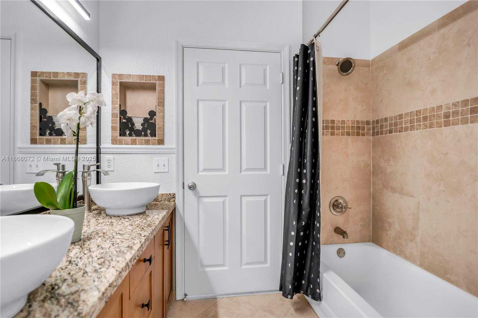 Small Image of 1411 NORTH WEST 179TH AVE, Pembroke Pines Number 29
