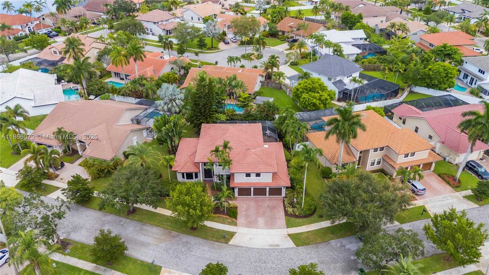 Small Image of 1411 NORTH WEST 179TH AVE, Pembroke Pines Number 55