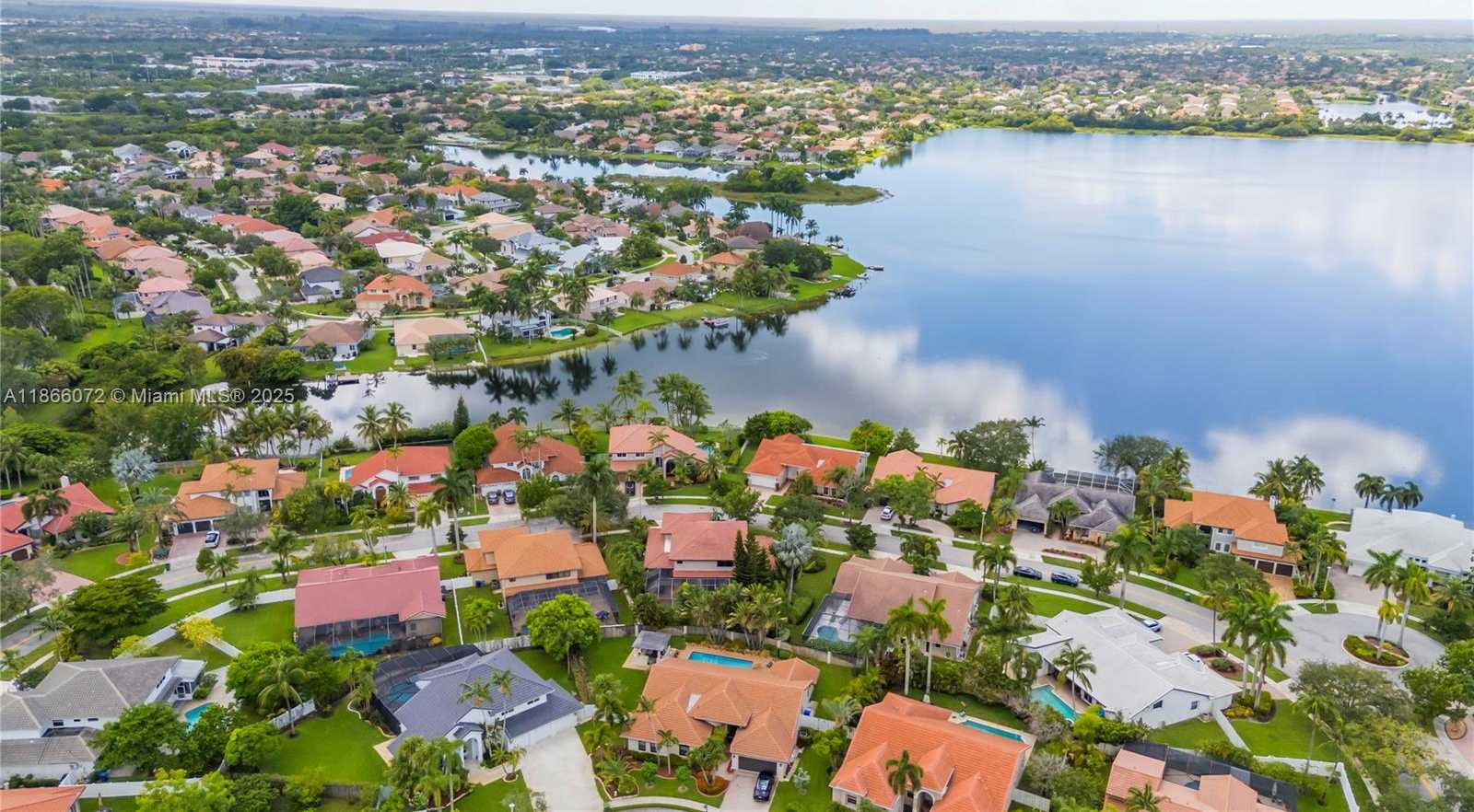 Small Image of 1411 NORTH WEST 179TH AVE, Pembroke Pines Number 63