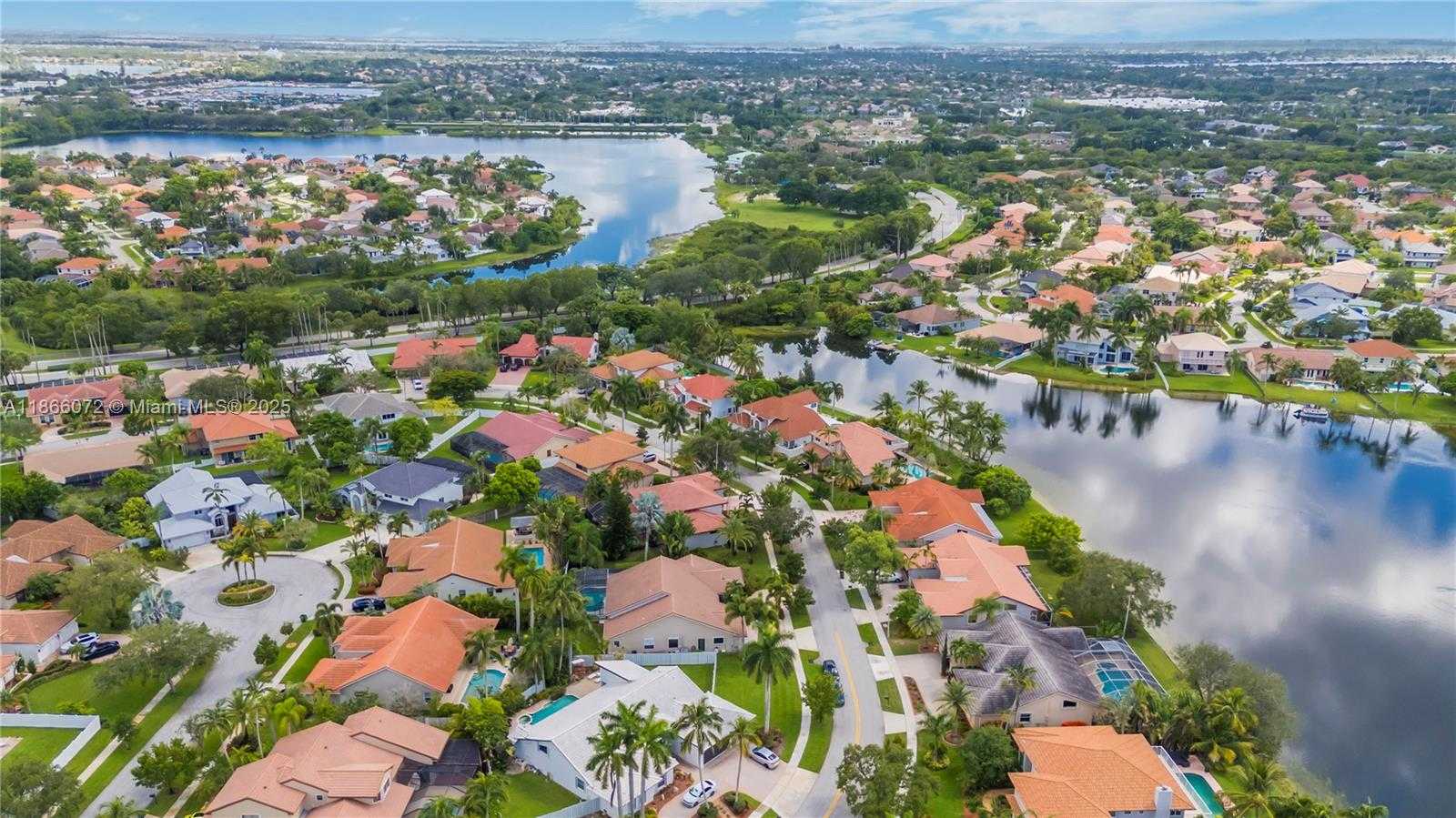 Small Image of 1411 NORTH WEST 179TH AVE, Pembroke Pines Number 68