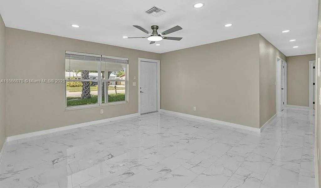 Small Image of 2770 NORTH WEST 25TH ST, Fort Lauderdale Number 5