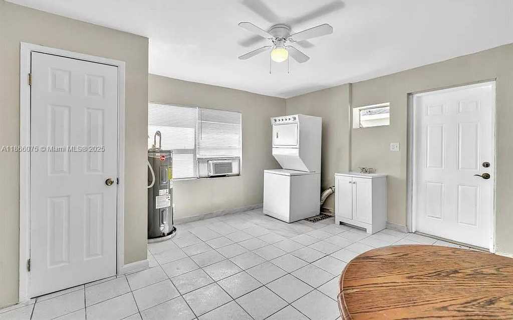Small Image of 2770 NORTH WEST 25TH ST, Fort Lauderdale Number 9