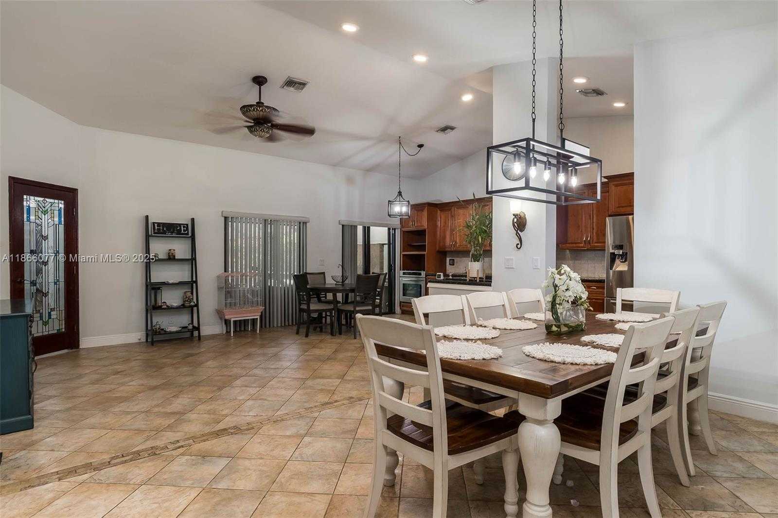 Small Image of 1760 NORTH WEST 97TH AVE, Coral Springs Number 4