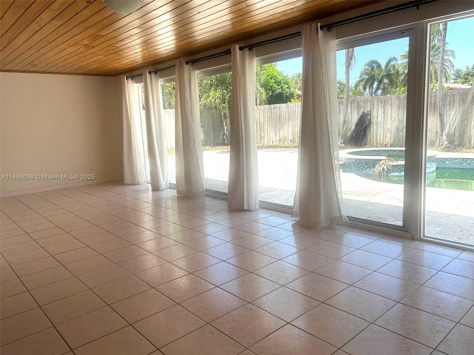 Small Image of 1120 SOUTH EAST 6TH TER, Pompano Beach Number 12