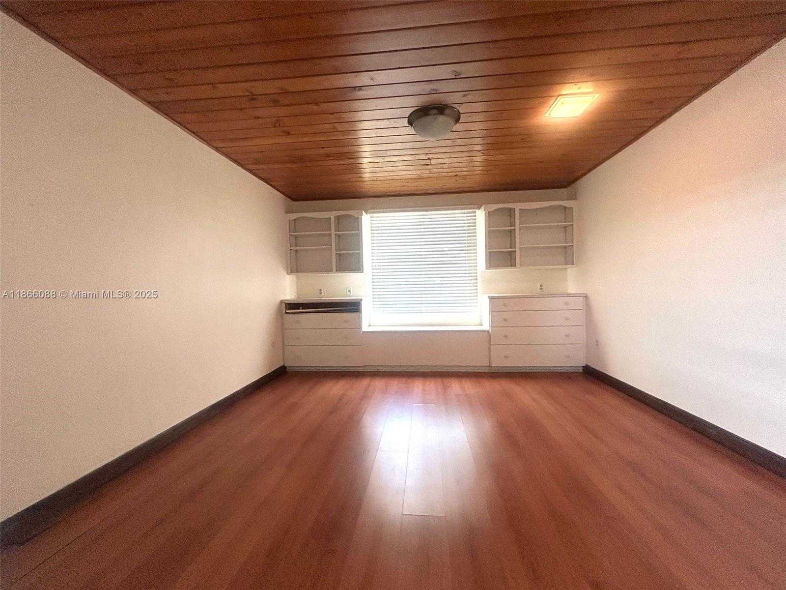 Small Image of 1120 SOUTH EAST 6TH TER, Pompano Beach Number 20