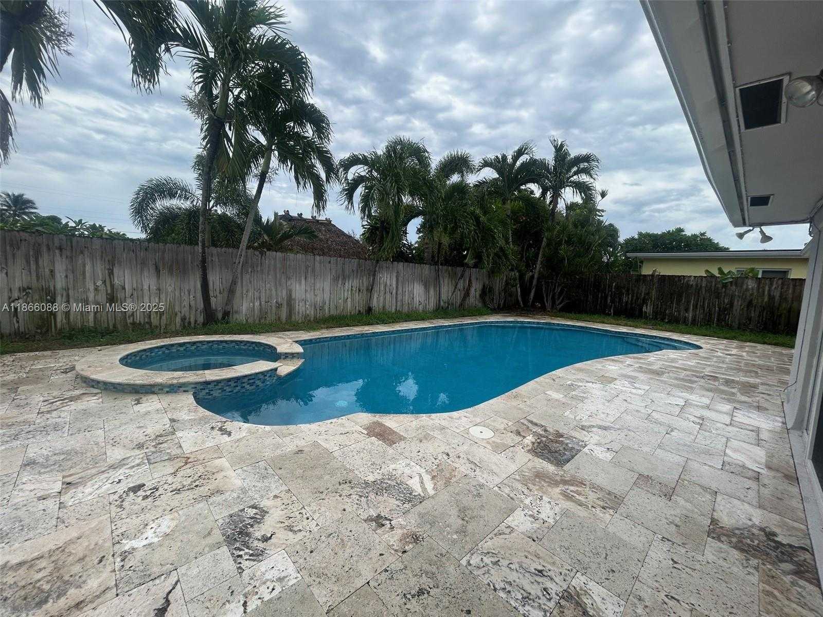 Small Image of 1120 SOUTH EAST 6TH TER, Pompano Beach Number 31