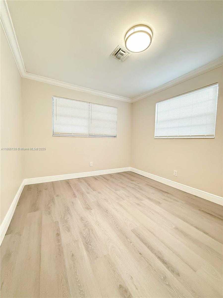 Small Image of 2879 NORTH WEST 10TH CT, Fort Lauderdale Number 12