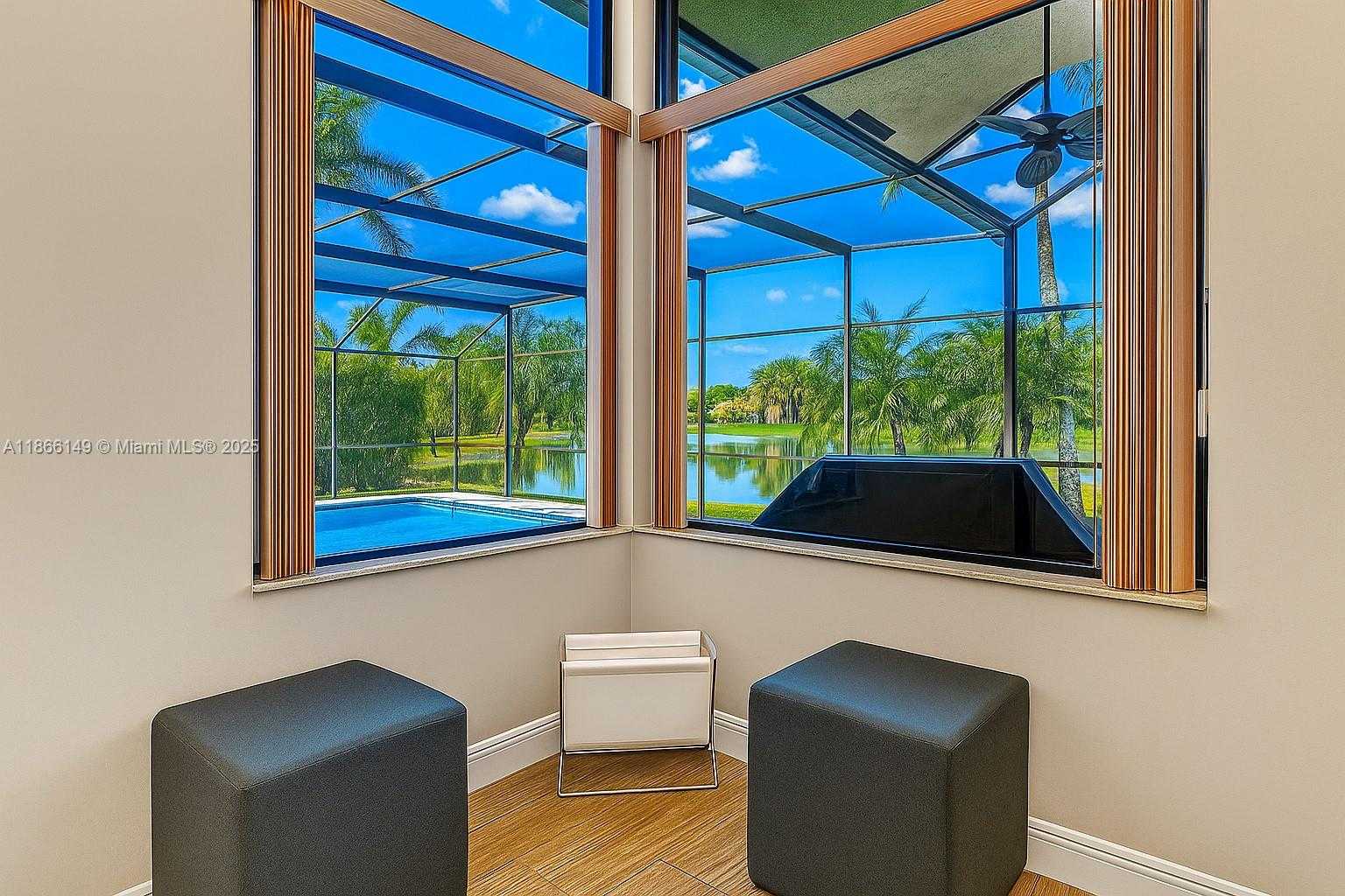 Small Image of 1077 DEERWOOD LN, Weston Number 13