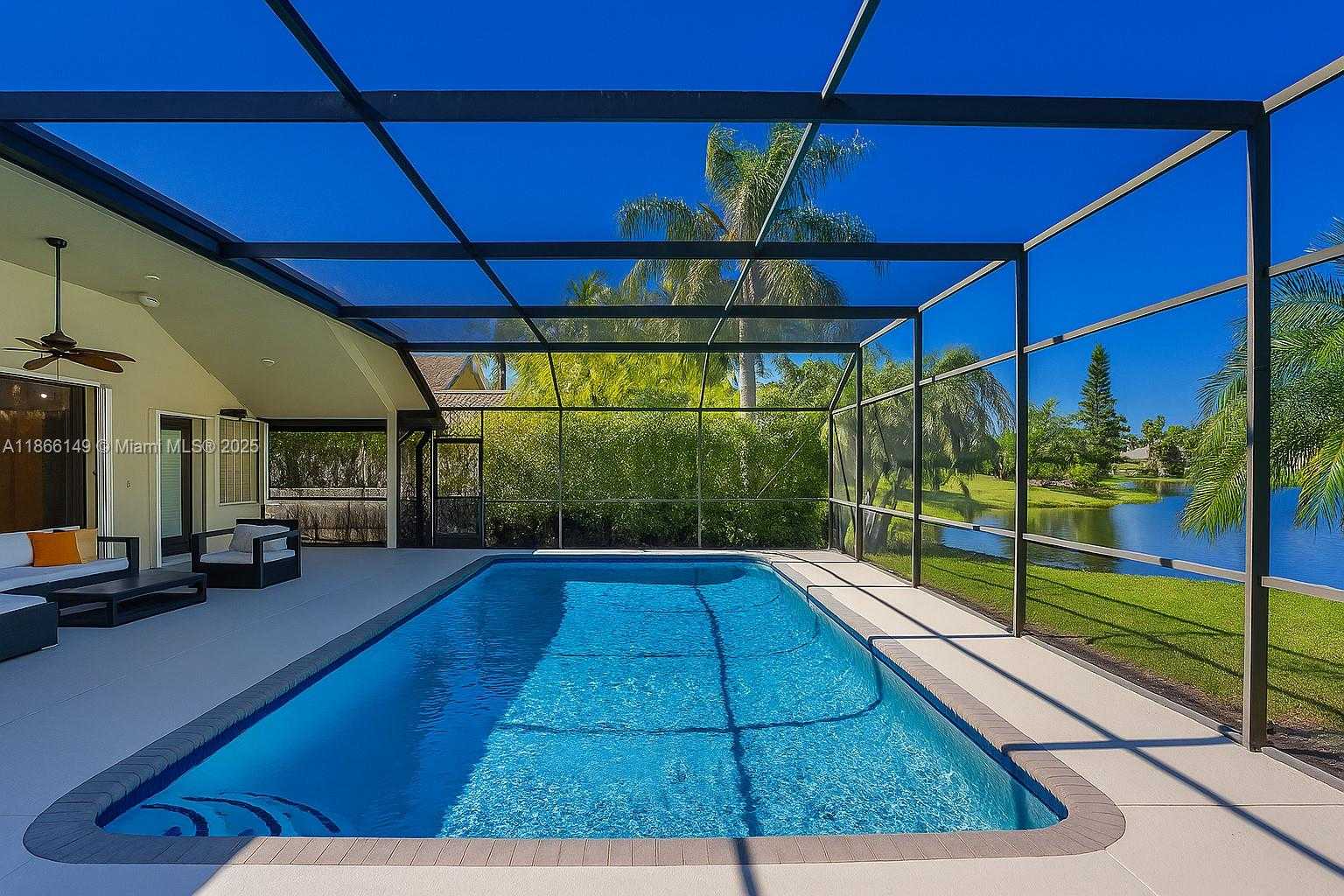 Small Image of 1077 DEERWOOD LN, Weston Number 4