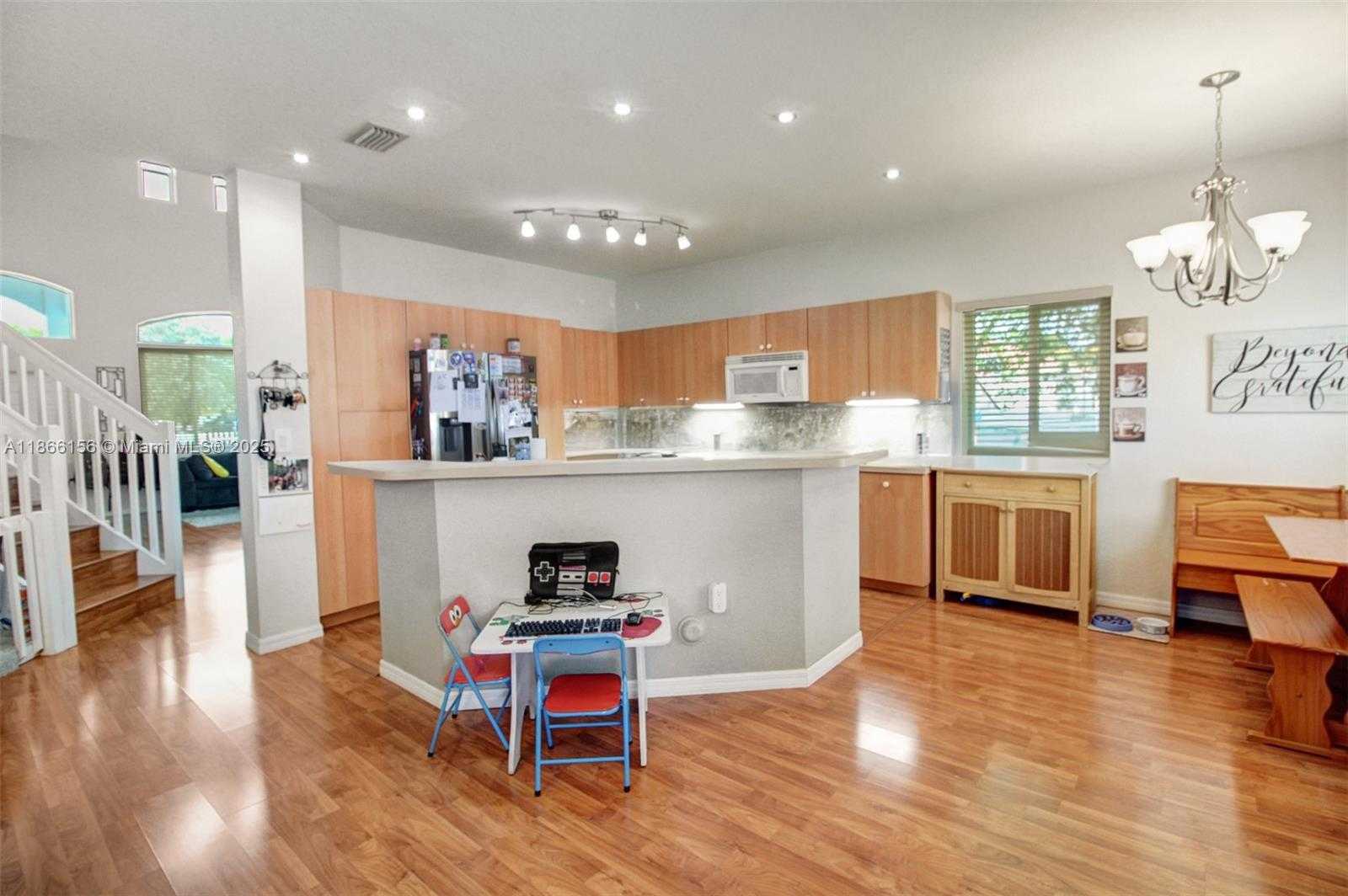 Small Image of 10210 SOUTH WEST 225 LN, Cutler Bay Number 11
