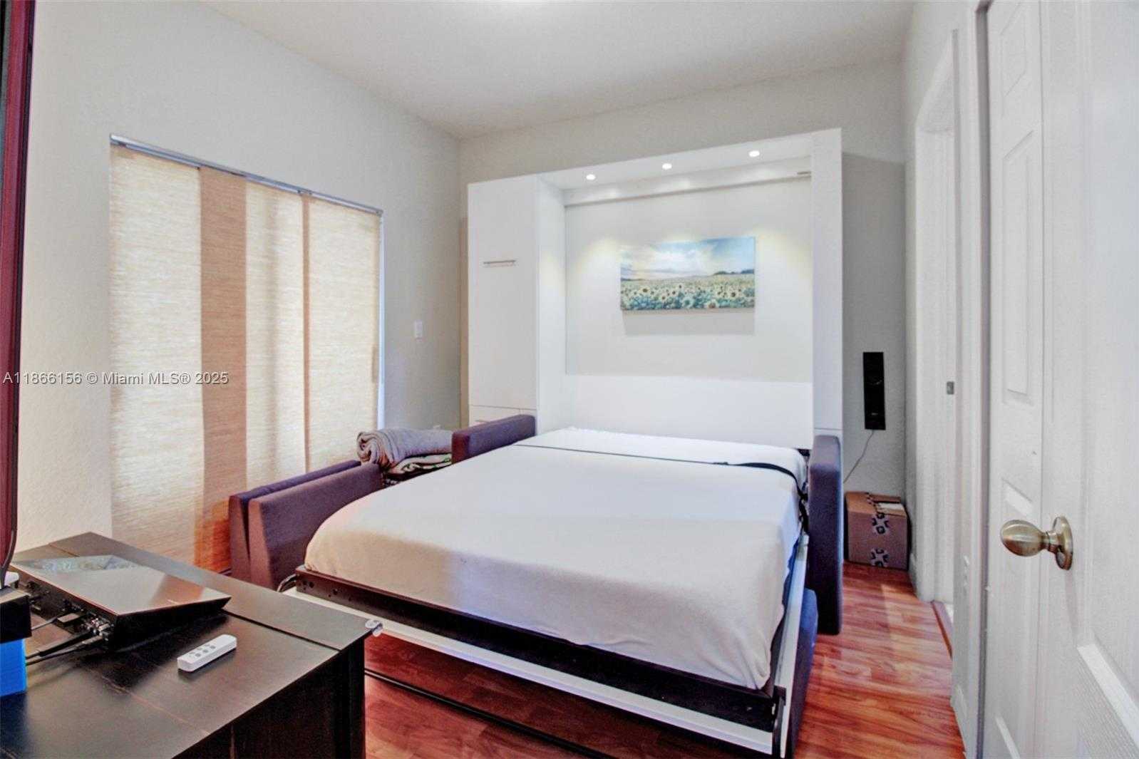 Small Image of 10210 SOUTH WEST 225 LN, Cutler Bay Number 17