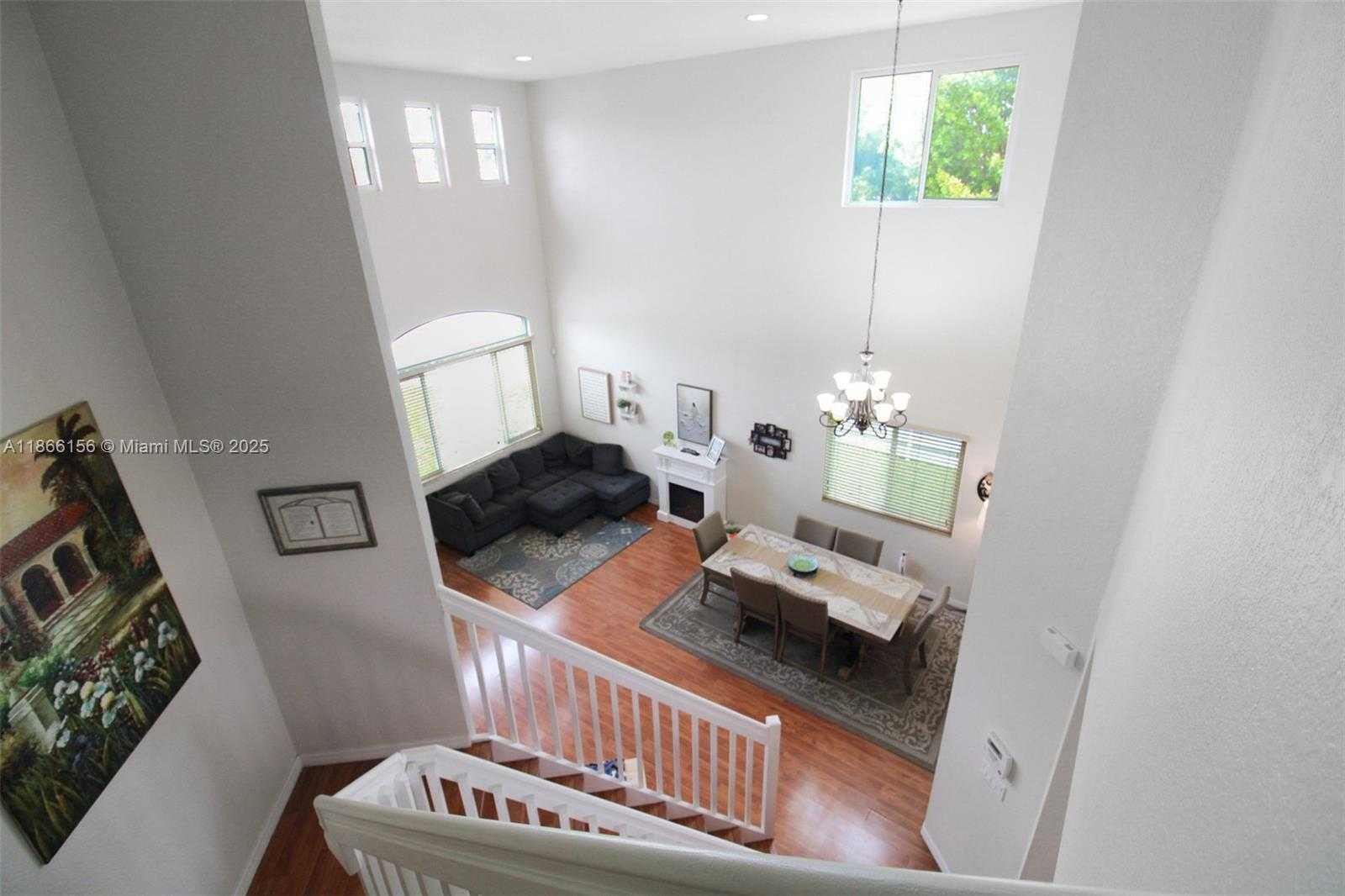 Small Image of 10210 SOUTH WEST 225 LN, Cutler Bay Number 21