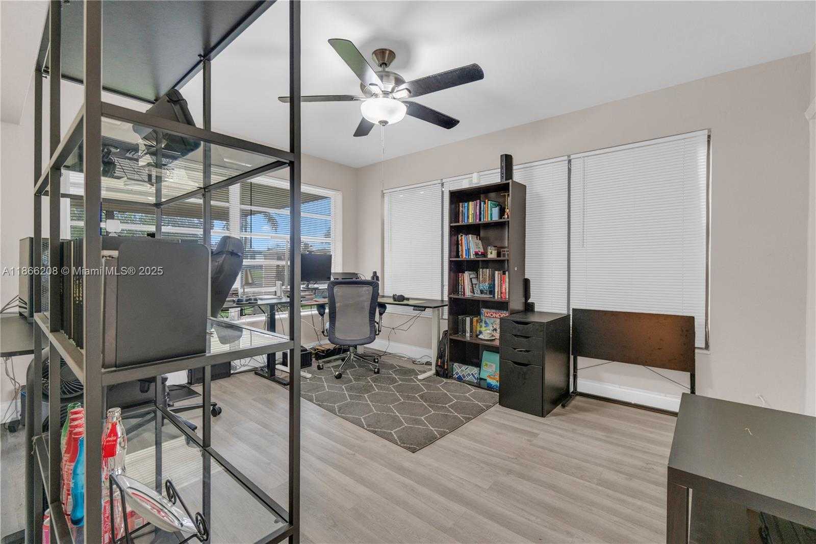 Small Image of 1201 EAST RIVER DR, Margate Number 12