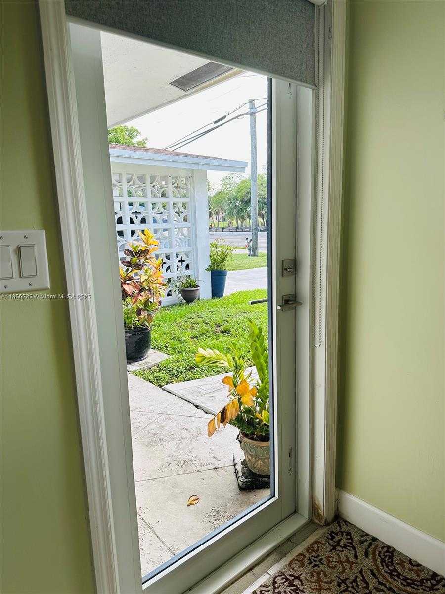 Small Image of 3430 NORTH WEST 21ST AVE, Oakland Park Number 15