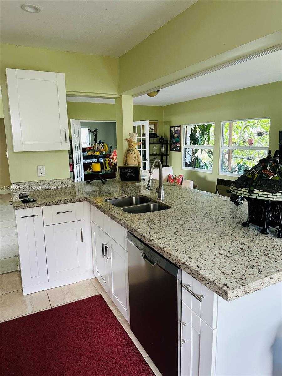 Small Image of 3430 NORTH WEST 21ST AVE, Oakland Park Number 6