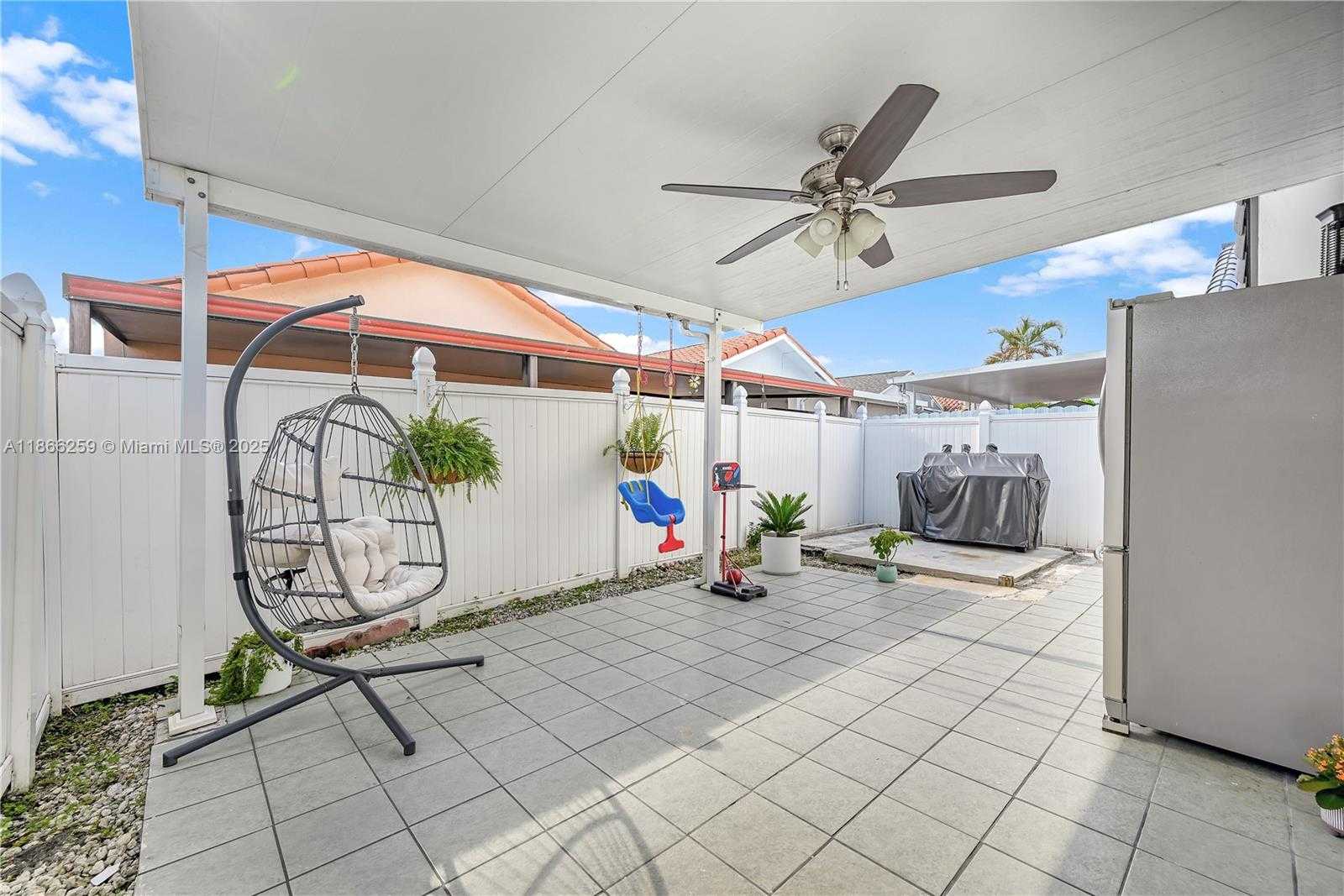 Small Image of 7320 WEST 29TH AVE, Hialeah Number 24