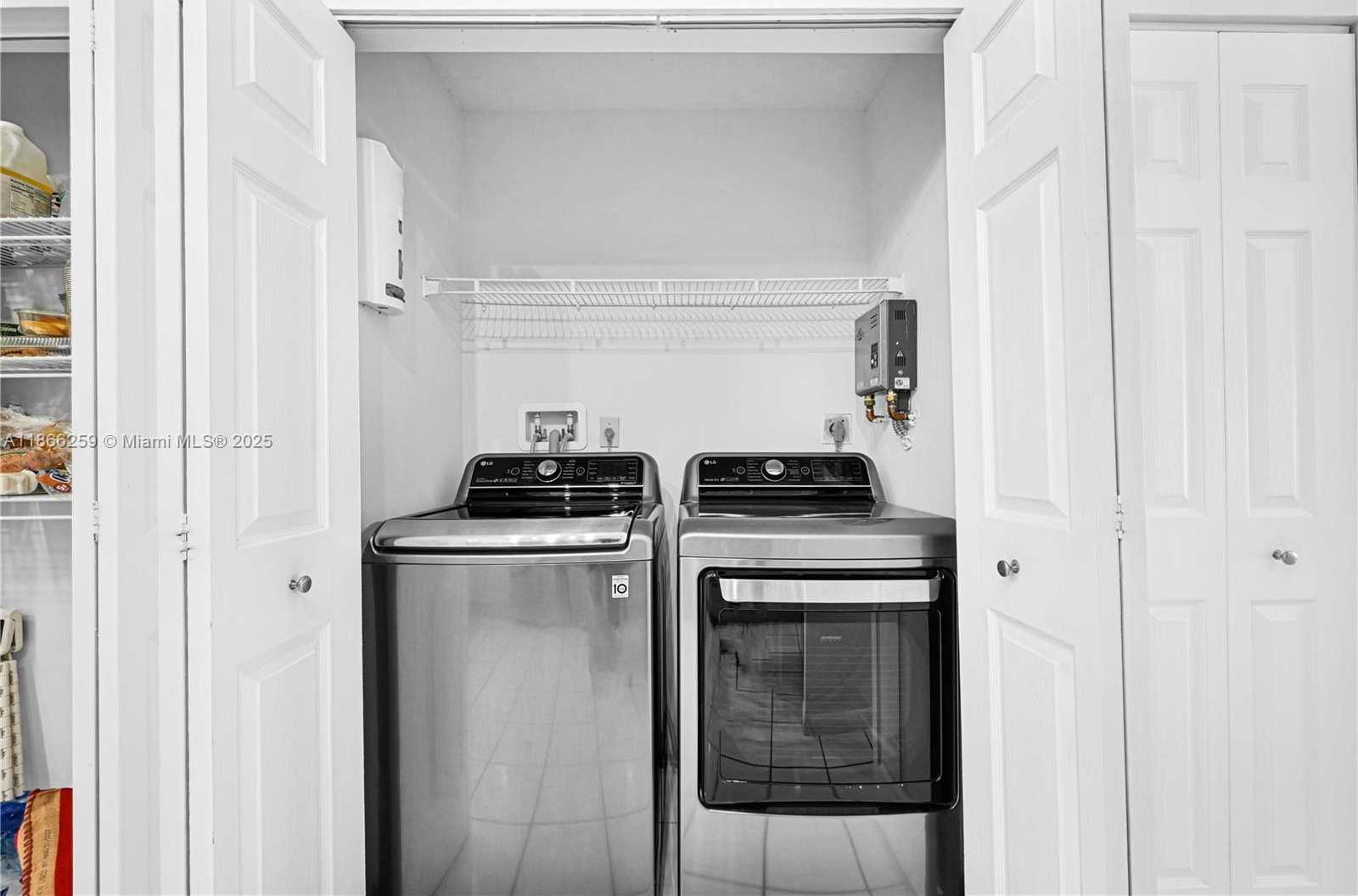 Small Image of 7320 WEST 29TH AVE, Hialeah Number 9