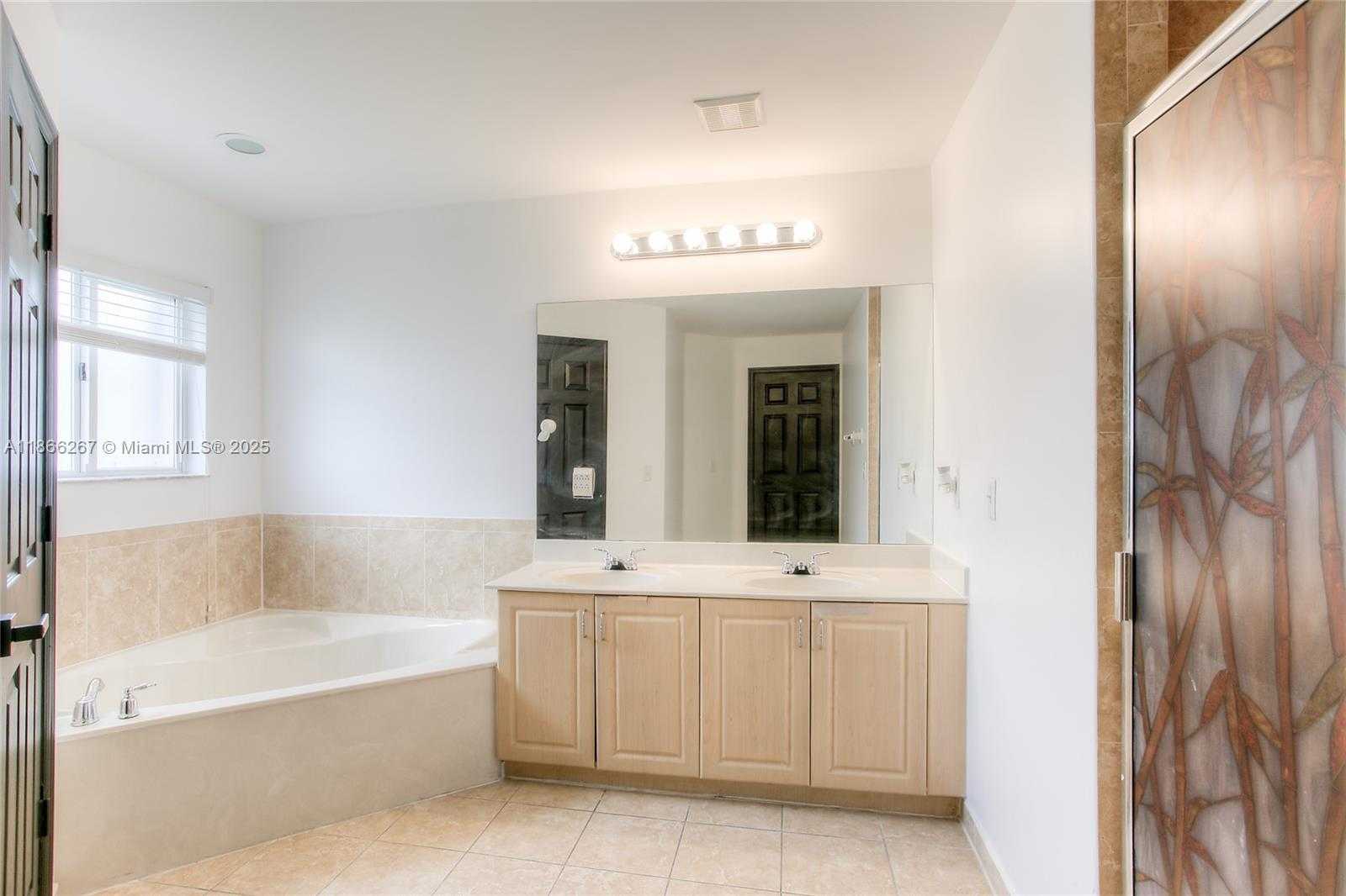 Small Image of 28414 SOUTH WEST 133RD PATH, Homestead Number 13