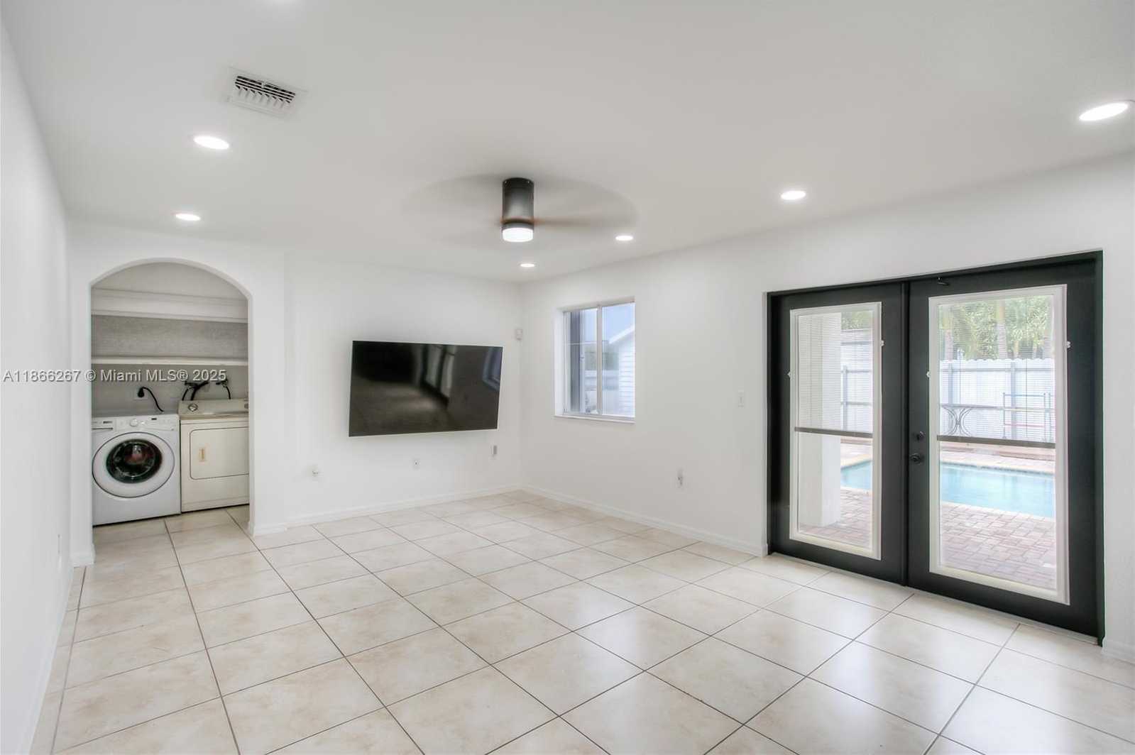 Small Image of 28414 SOUTH WEST 133RD PATH, Homestead Number 9