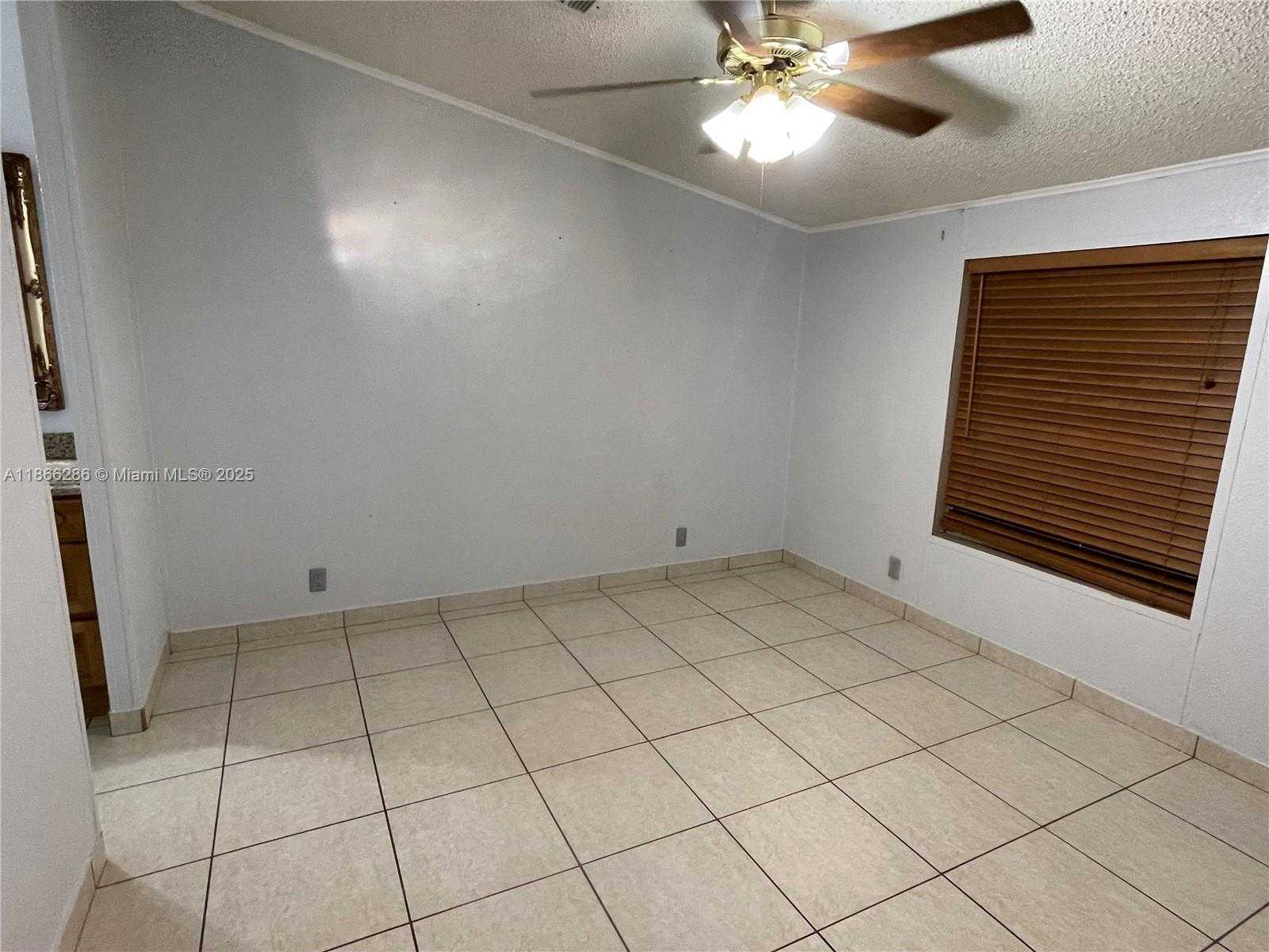 Small Image of 19800 SOUTH WEST 180TH AVE UNIT 308, Miami Number 16