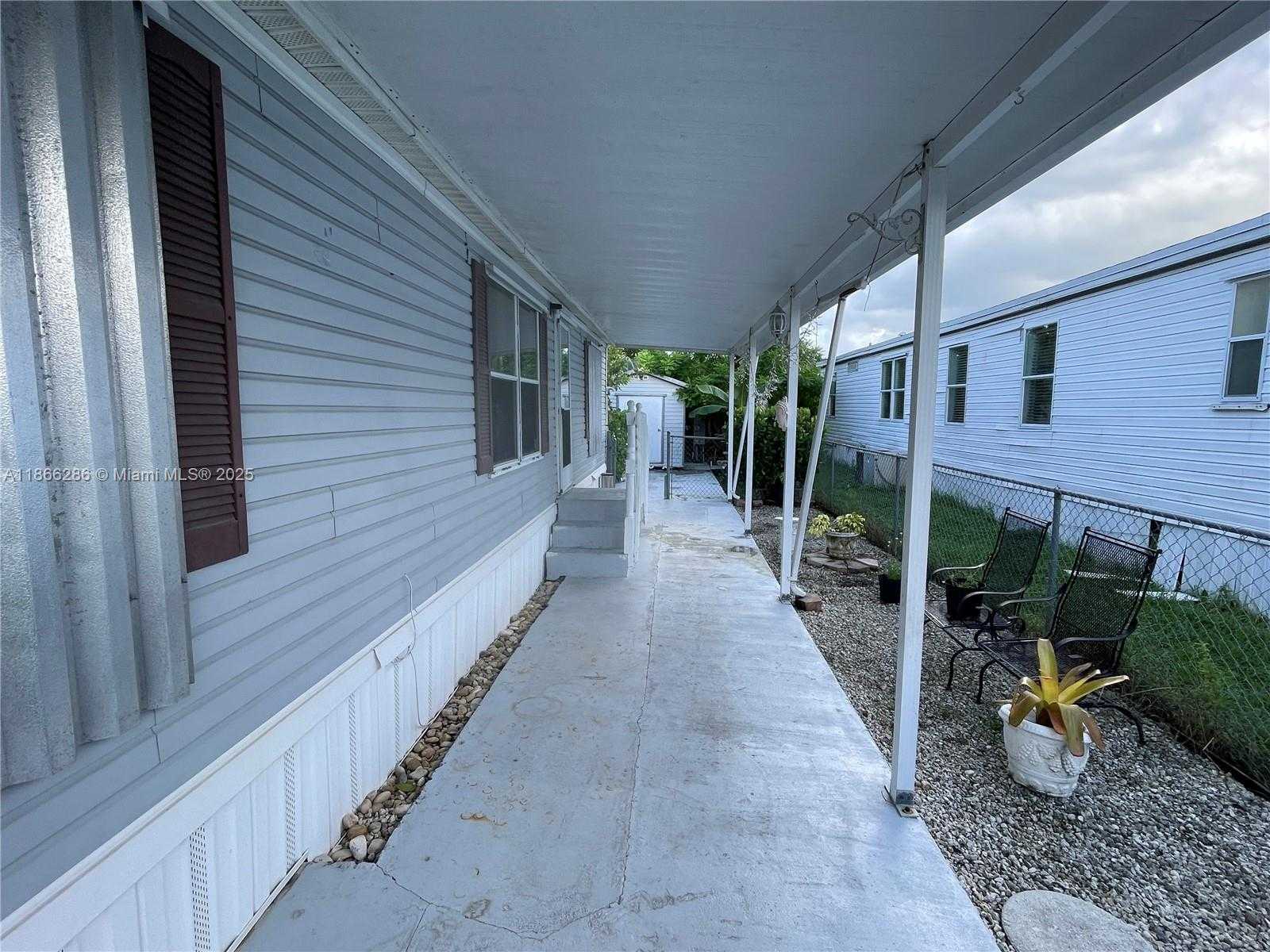 Small Image of 19800 SOUTH WEST 180TH AVE UNIT 308, Miami Number 3