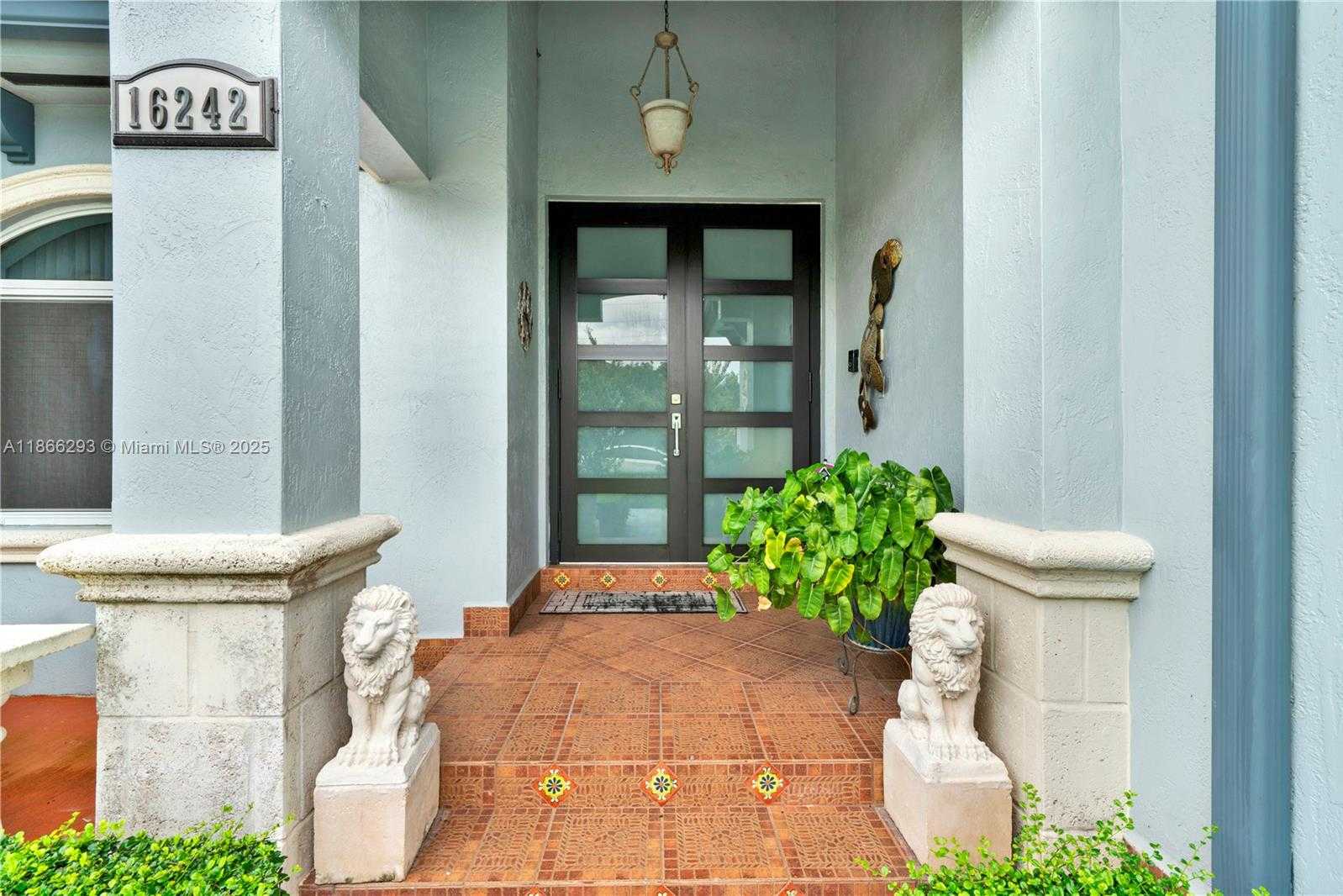 Small Image of 16242 SOUTH WEST 42ND TER, Miami Number 6