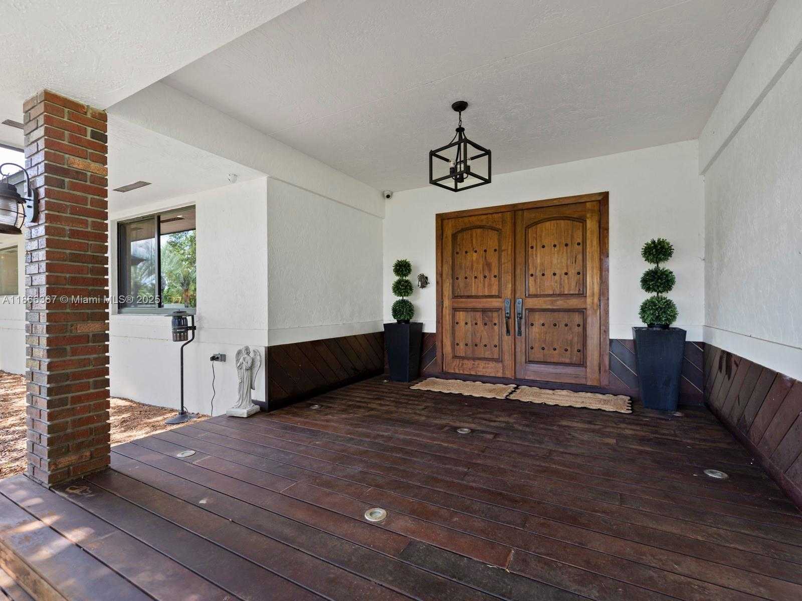Small Image of 26690 SOUTH WEST 202ND AVE, Homestead Number 11