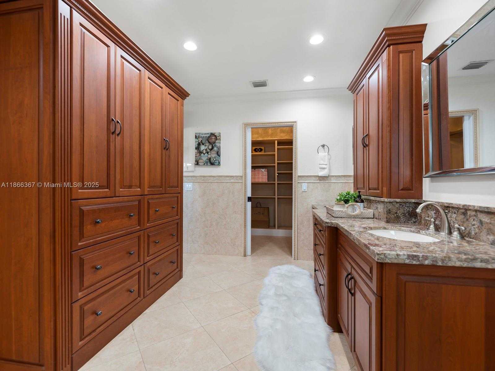 Small Image of 26690 SOUTH WEST 202ND AVE, Homestead Number 32