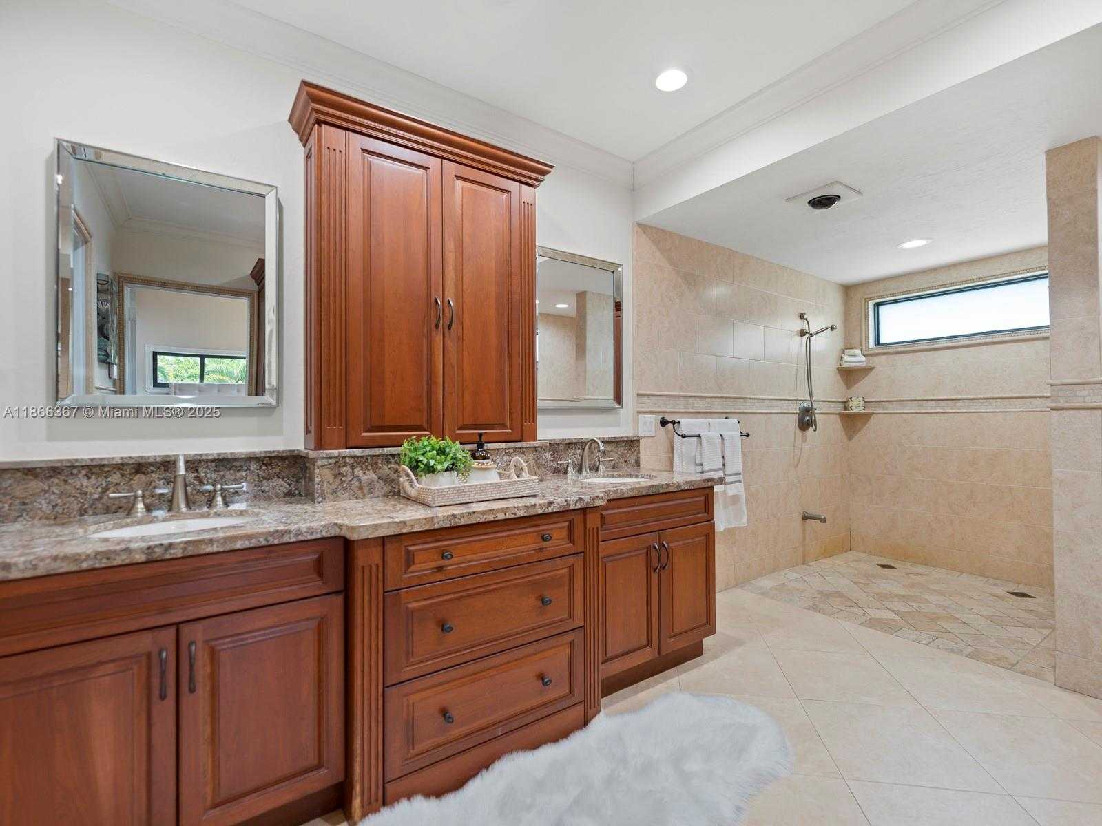 Small Image of 26690 SOUTH WEST 202ND AVE, Homestead Number 33