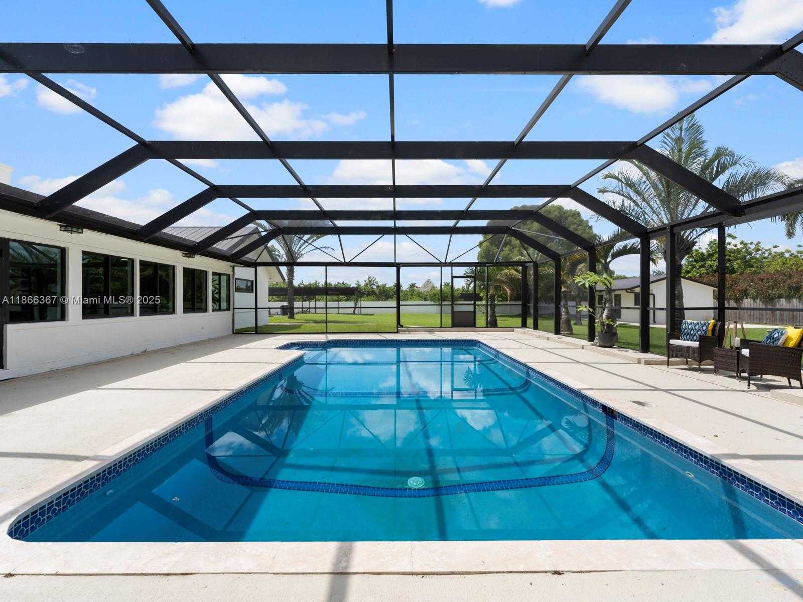 Small Image of 26690 SOUTH WEST 202ND AVE, Homestead Number 57