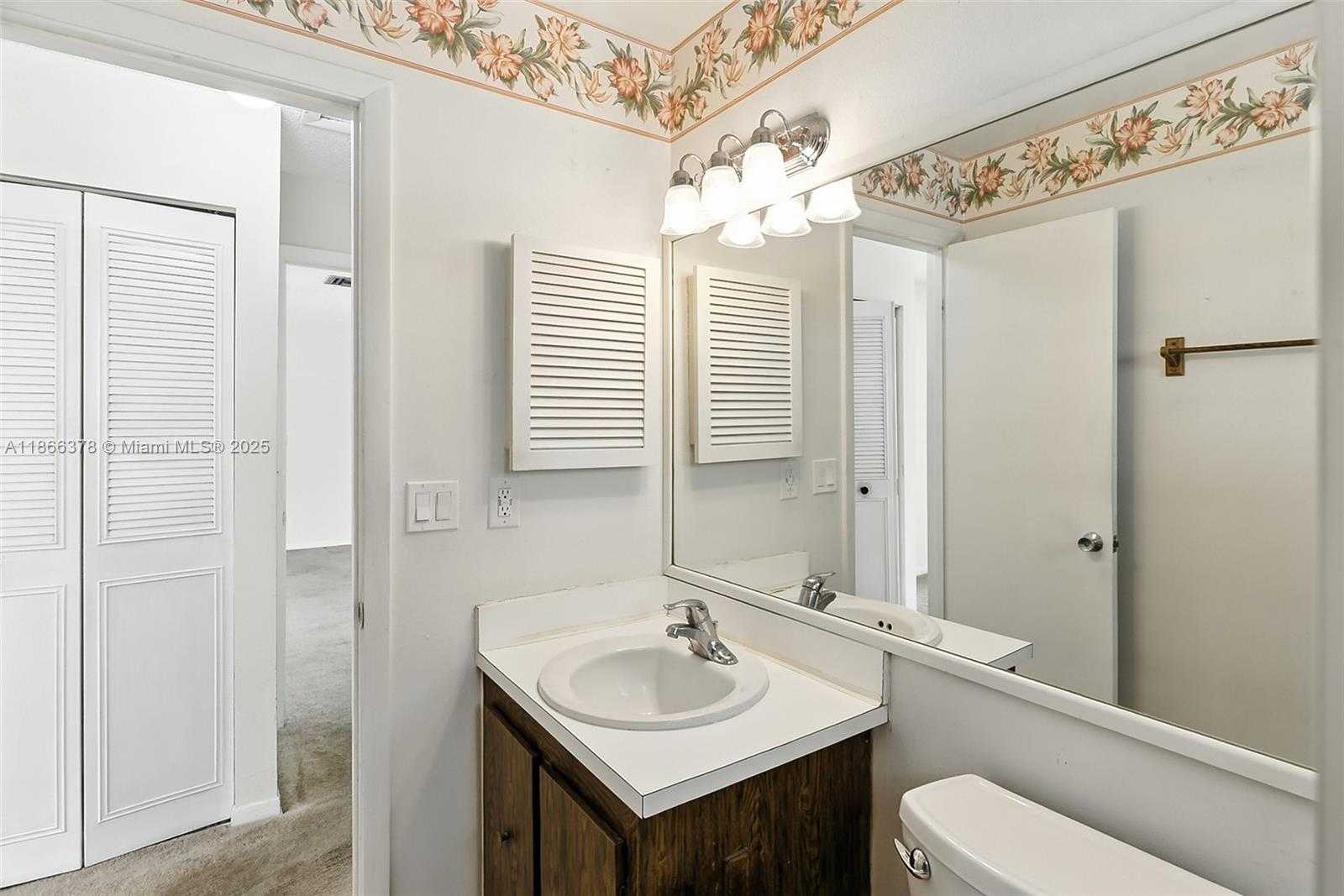 Small Image of 209 LAGUNA CT, St Augustine Number 15