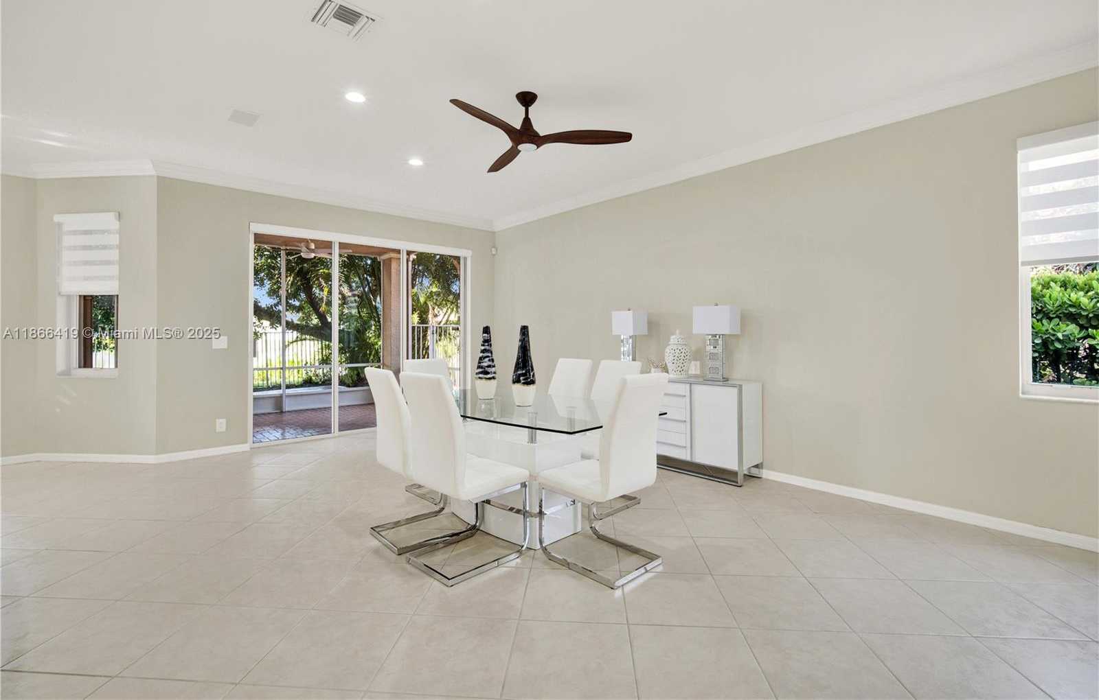 Small Image of 18708 OCEAN MIST DR, Boca Raton Number 15