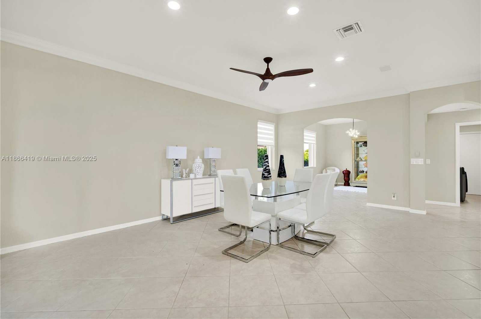 Small Image of 18708 OCEAN MIST DR, Boca Raton Number 16