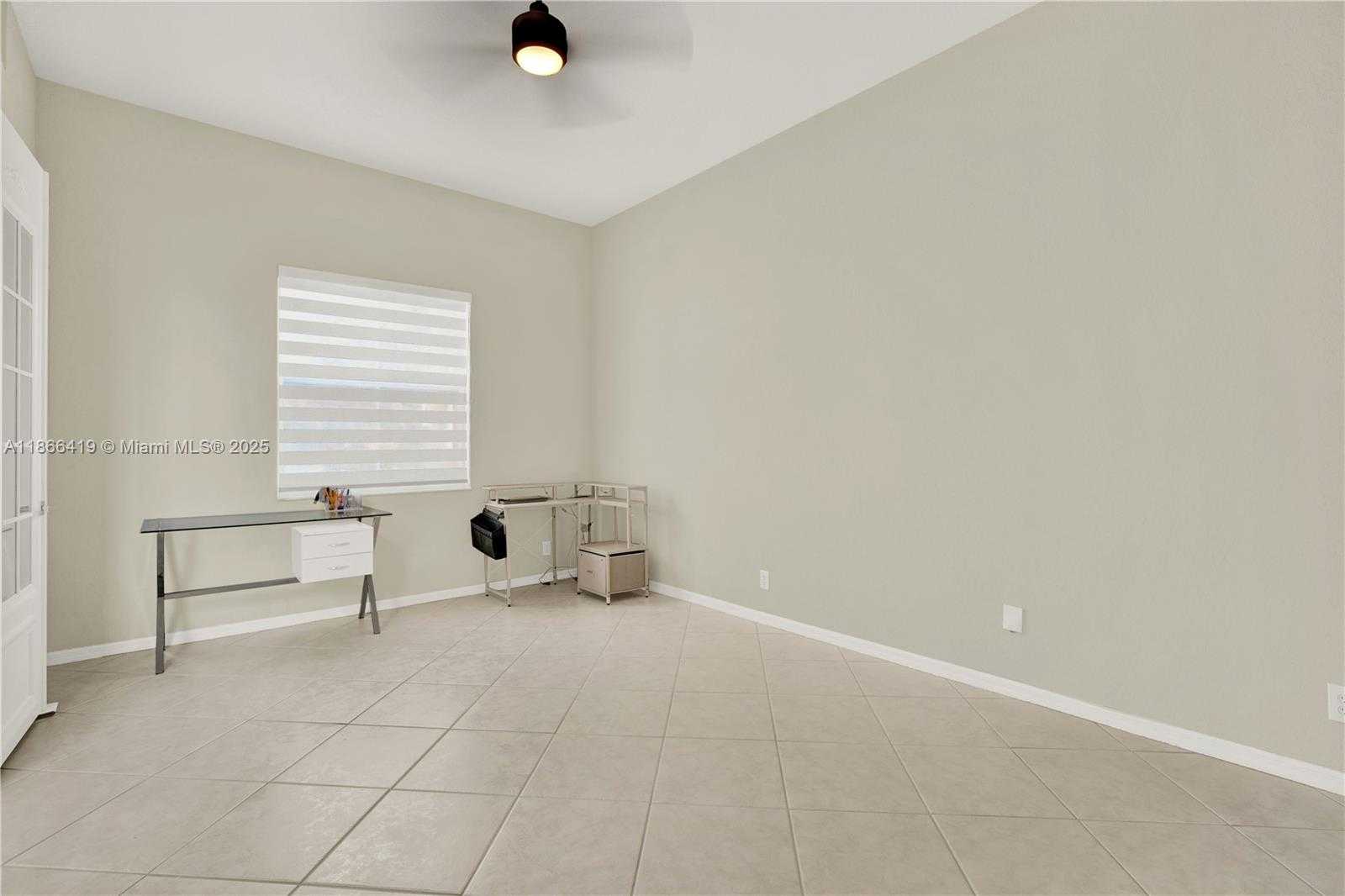 Small Image of 18708 OCEAN MIST DR, Boca Raton Number 18