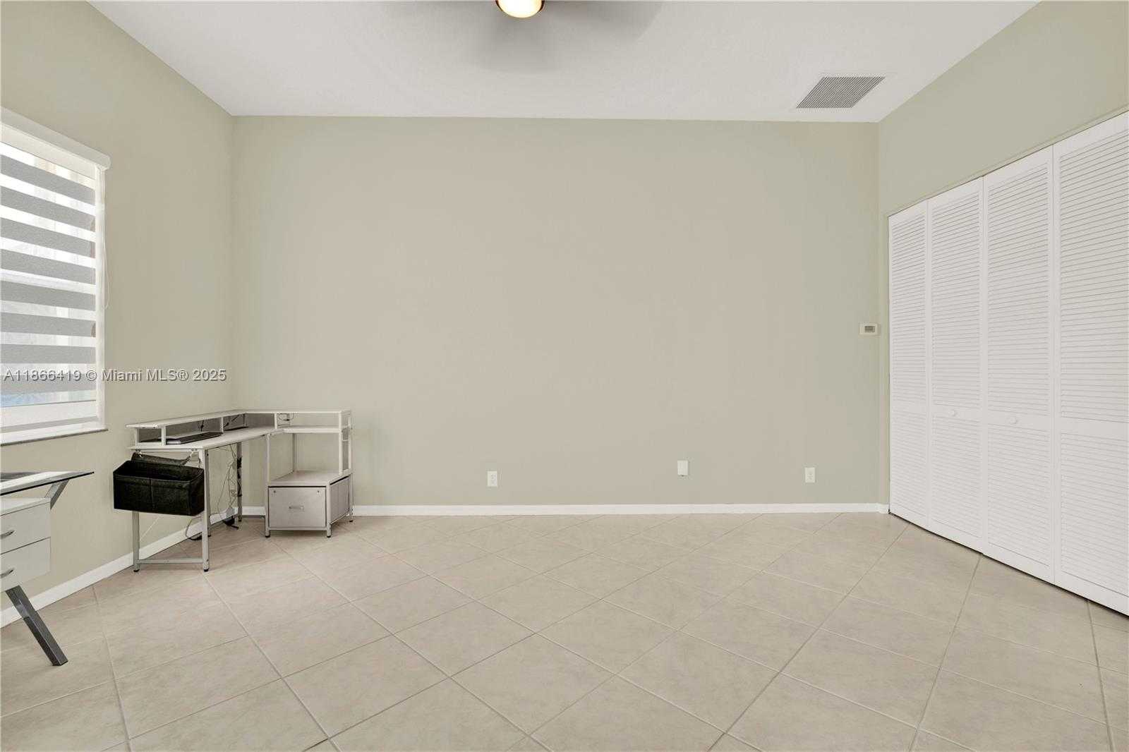 Small Image of 18708 OCEAN MIST DR, Boca Raton Number 20