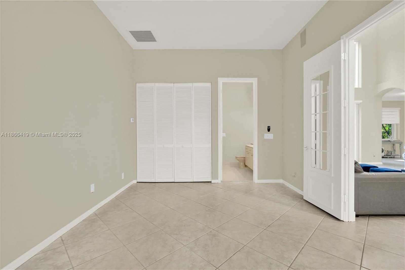 Small Image of 18708 OCEAN MIST DR, Boca Raton Number 22