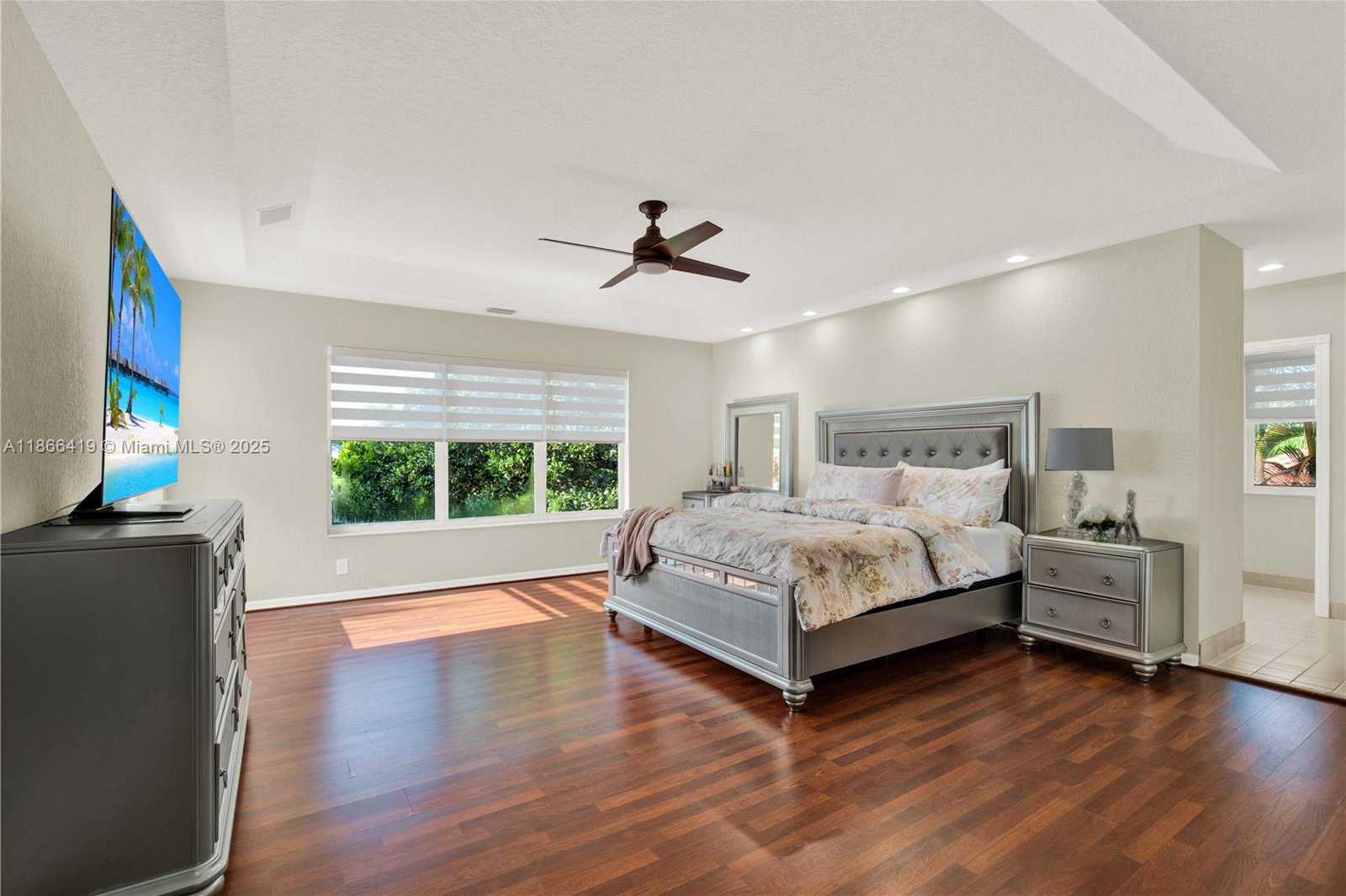 Small Image of 18708 OCEAN MIST DR, Boca Raton Number 27