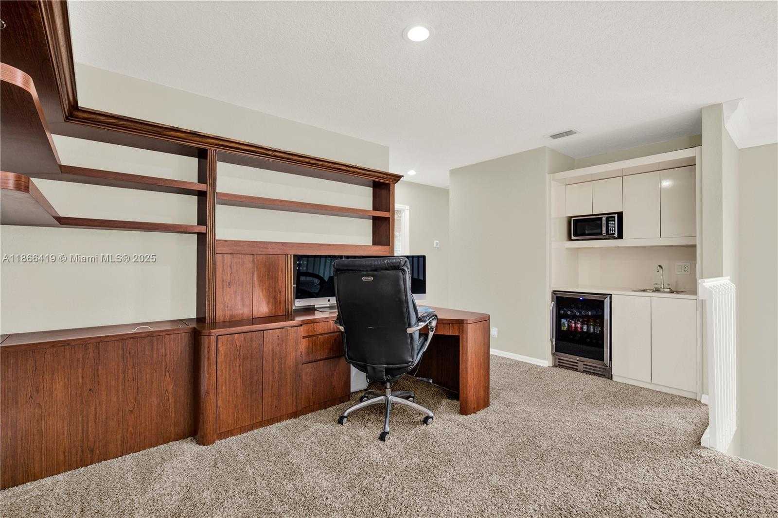 Small Image of 18708 OCEAN MIST DR, Boca Raton Number 36