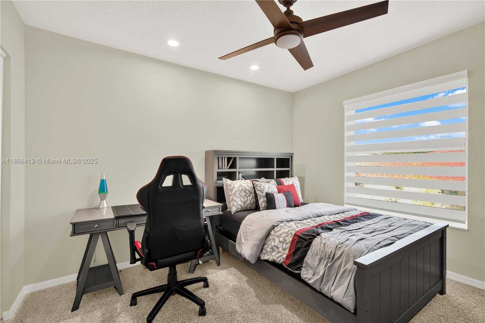 Small Image of 18708 OCEAN MIST DR, Boca Raton Number 41
