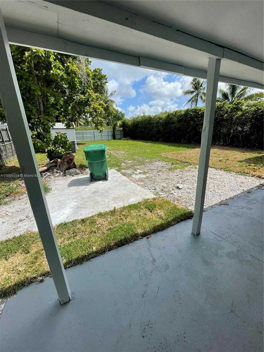 Small Image of 783 NORTH WEST 98TH ST, Miami Number 20