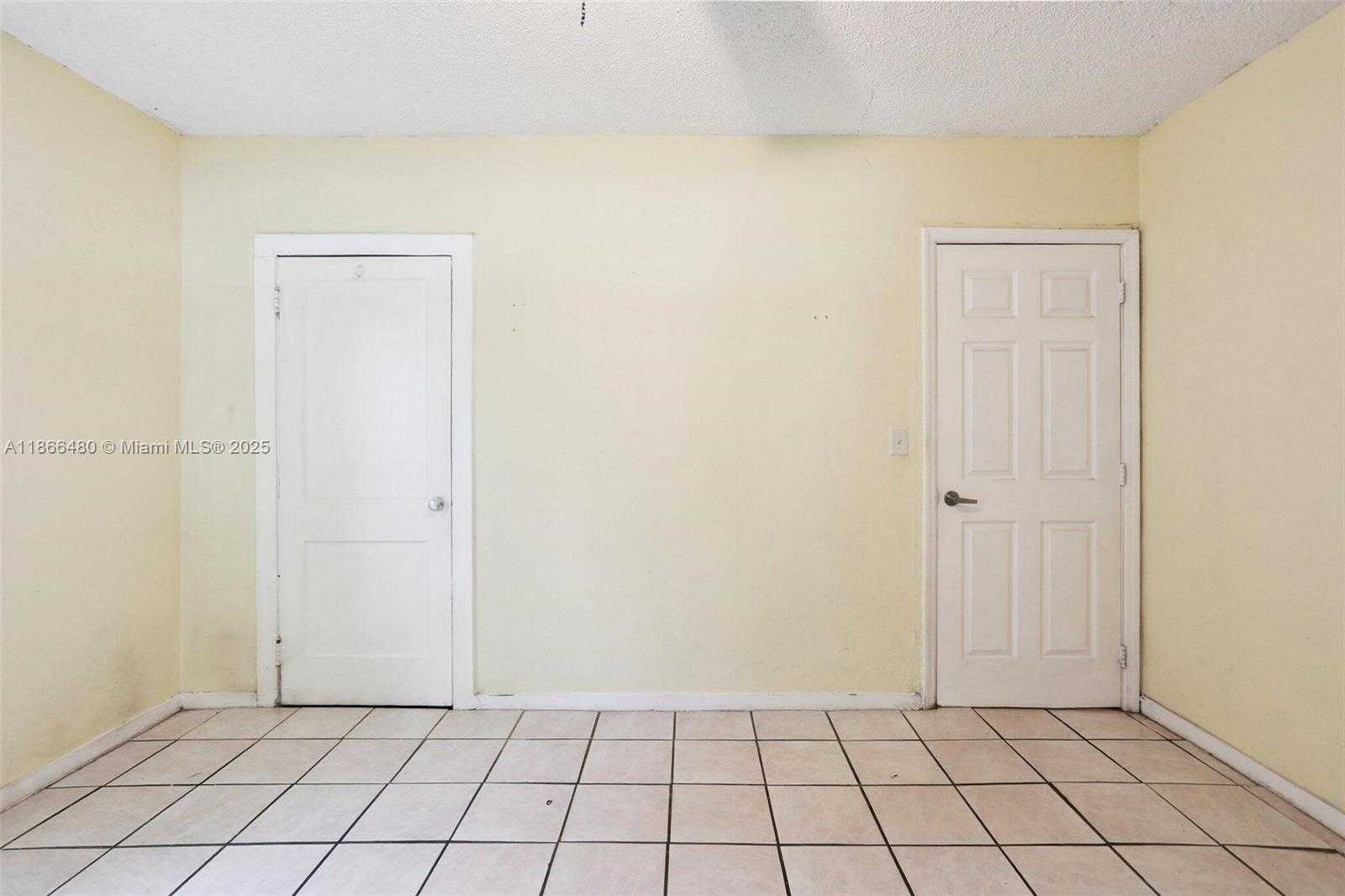 Small Image of 118 NORTH WEST 44TH ST, Miami Number 11